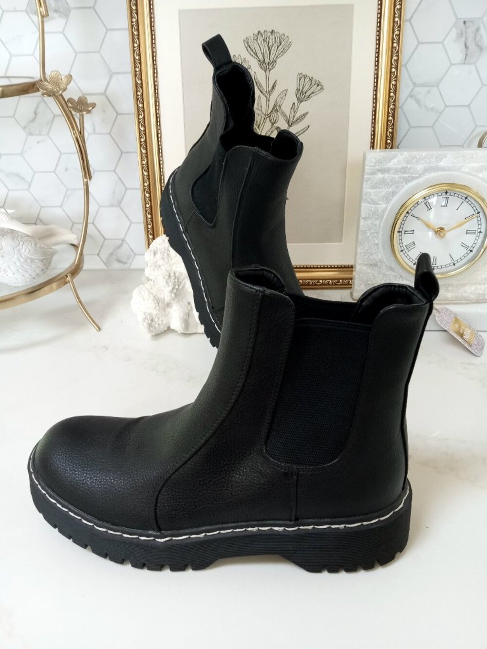 NEW! SINCERELY JULES HIPPIE CHELSEA VEGAN BOOTS
